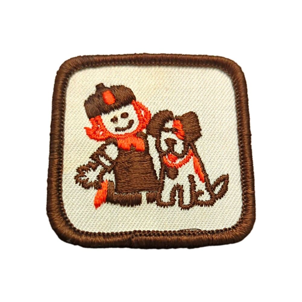 Vintage 1982 Girl Scout Brownies 'Be a Friend Maker' Patch